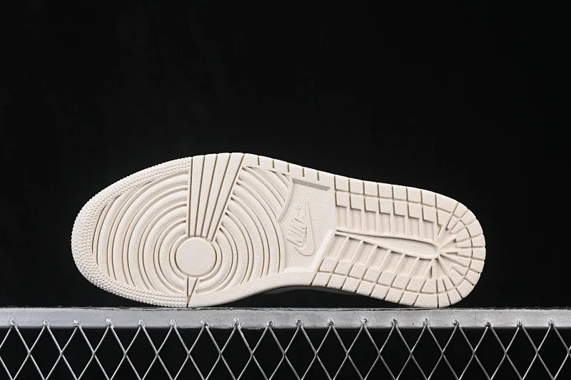 All categories Air Jordan Jordan series basketball shoes Air Jordan 1 Low Air Jordan 1 Low AJ1 Joe 1 low-top retro culture basketball shoes IV5325-133